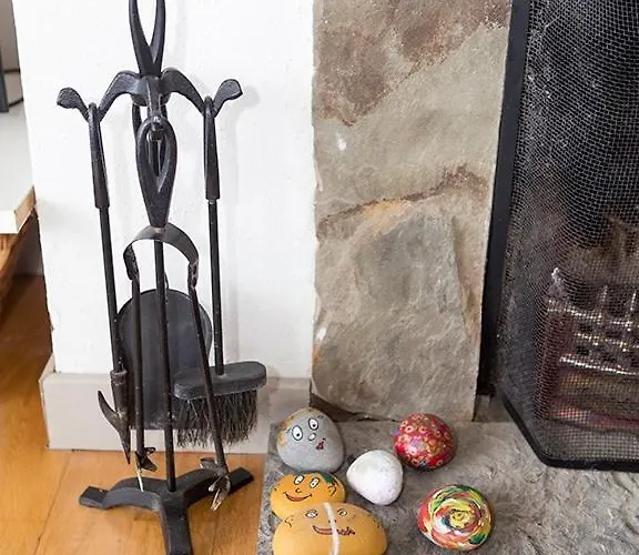 Castle View No 1 * Liscannor